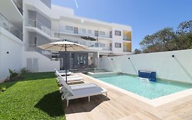 Heaven Hotel